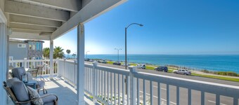 3690 Carlsbad Boulevard - Unit B