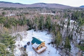 Interior - 65pt New Log Cabin in Private (Twin Mountain)