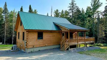 Façade de lâhĂ©bergement