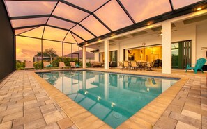 Interior - Villa Paradise (Cape Coral)