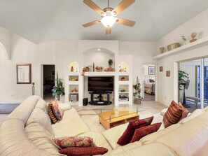 Interior - Villa Malibu (Cape Coral)