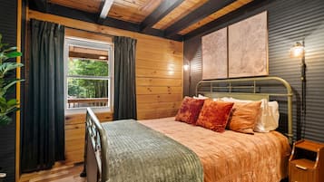Chalet (3 Bedrooms) | Interior