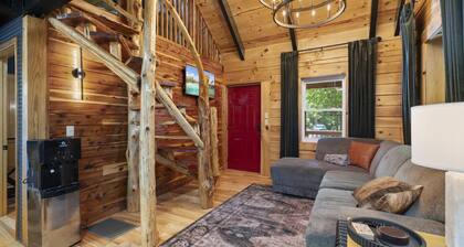 Hot Tub & Wifi - Hillside Haven Red River Gorge KY