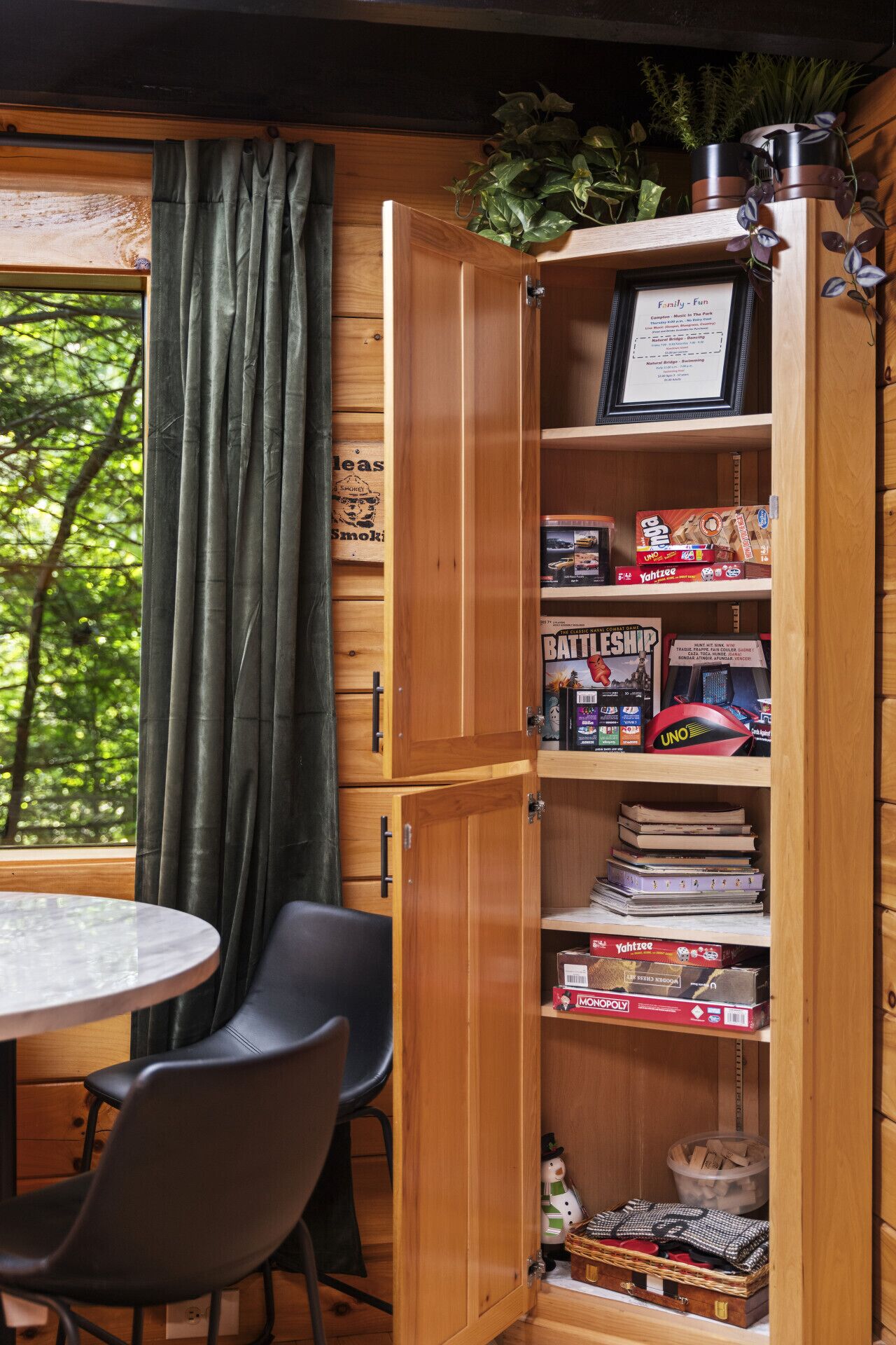 Chalet (3 Bedrooms) | Interior