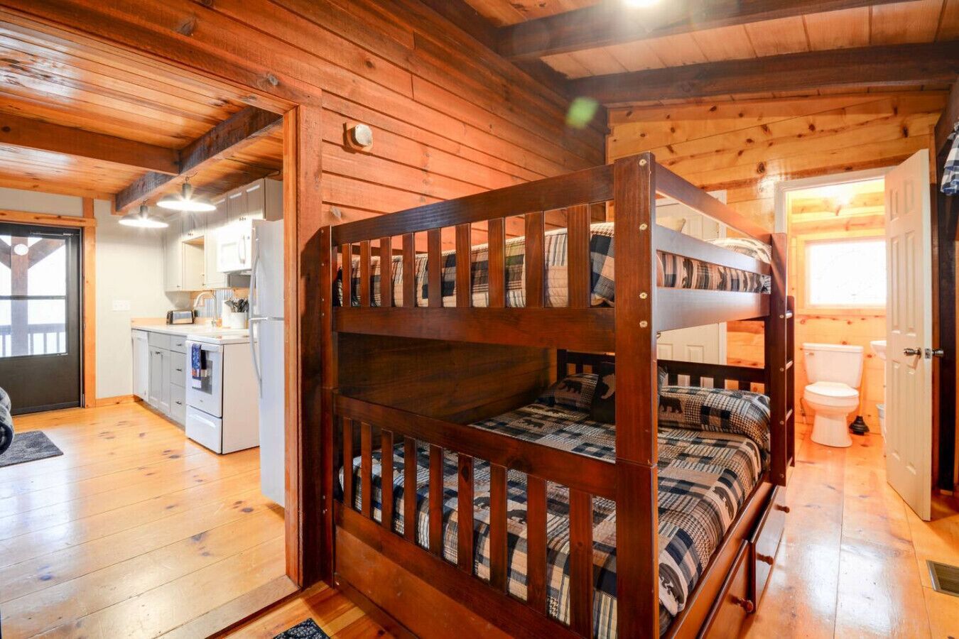 Chalet (3 Bedrooms) | Interior