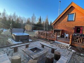 Interior - Log Cabin 1 Mile From Skiing - 1800bc (Bretton Woods)