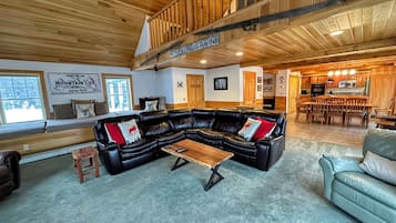 Casa (Multiple Bedrooms) | Interni