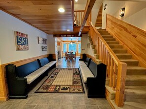 Interior - Hl96 Single Family Home With Views and Lots of Space! Privacy, Convenience, AC and Style! (Bretton Woods)