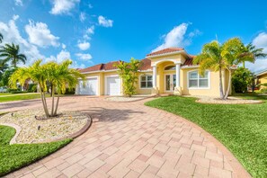 Rumah (3 Bedrooms) | Interior