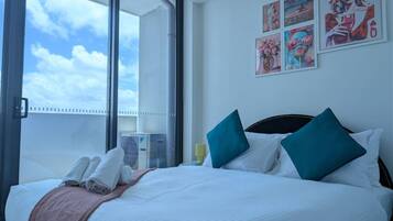 2 bedrooms, iron/ironing board, WiFi, bed sheets