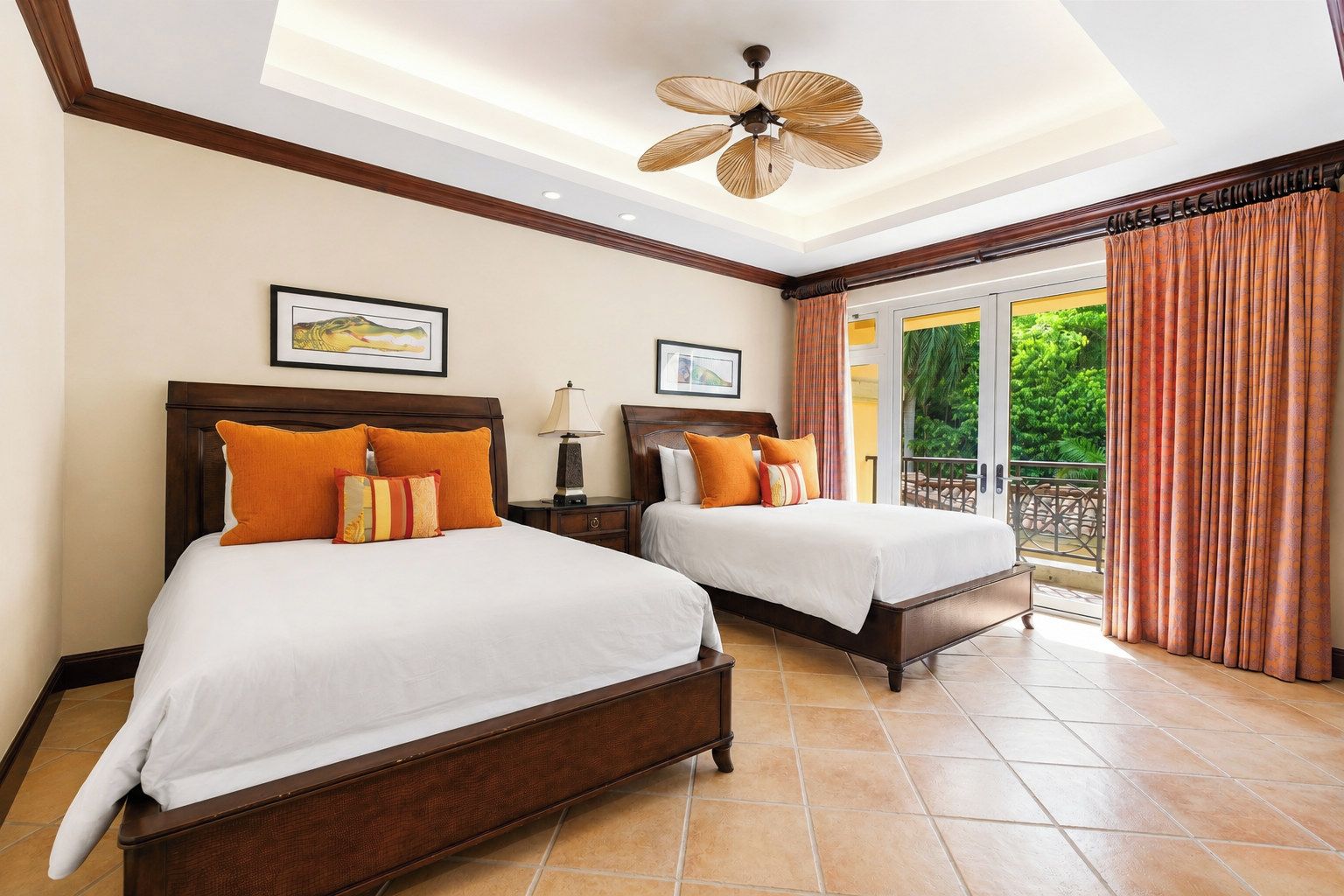 3 bedrooms, iron/ironing board, bed sheets
