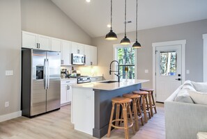 Fridge, microwave, oven, stovetop - Oceans of Evergreen | Pet-Friendly 3BR Mountain Retreat Near Asheville (Alexander)