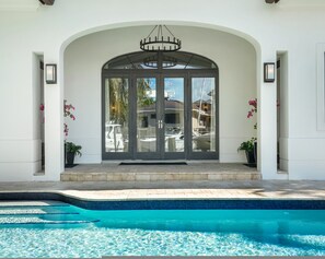House - Private Waterfront Luxury Villa Resort-style Living Privacy (Fort Lauderdale)