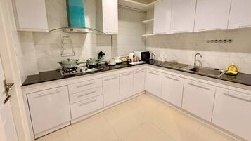 Klassiek huis, airconditioning | Privékeuken