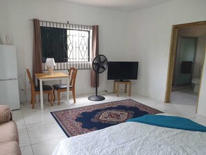 Deluxe Double Room, Mountain View - Cambridge Heights Guest House  (Port Maria)