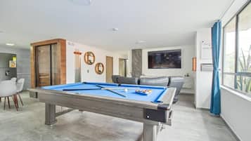 Apartment | Games room