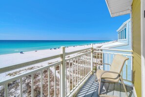 Property grounds - Sunchase 10A* Gulf Front Townhome with Private Beach Access & Gulf Views (Miramar Beach)