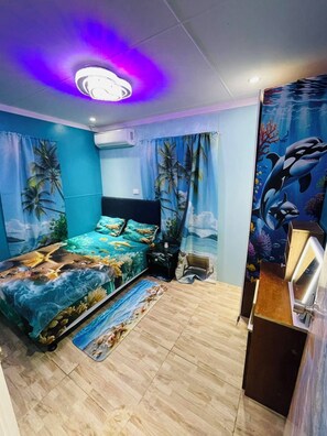 2 bedrooms, iron/ironing board, internet, bed sheets