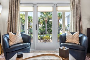 Smart TV - Surfside Breeze: 30A Home, Pool & Beach Access (Santa Rosa Beach)