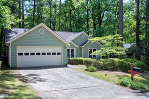 Exterior - Enjoy Holiday Acres Lake & More in this Charming, Centrally Located Cary Home. (Cary)