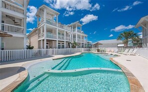Pool - Boardwalk, Shared Pool, Parking for 5 (Port Aransas)