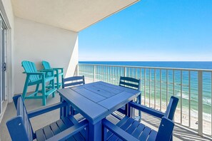 Outdoor dining - Beachfront Corner Condo w/ Pools, Hot Tub & Balcony Views | BEACHBALL PROPERTIES (Gulf Shores)