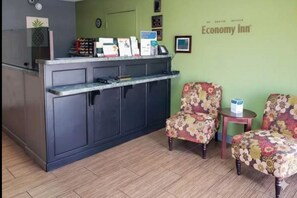 Lobby - Economy Inn (Elizabeth City)