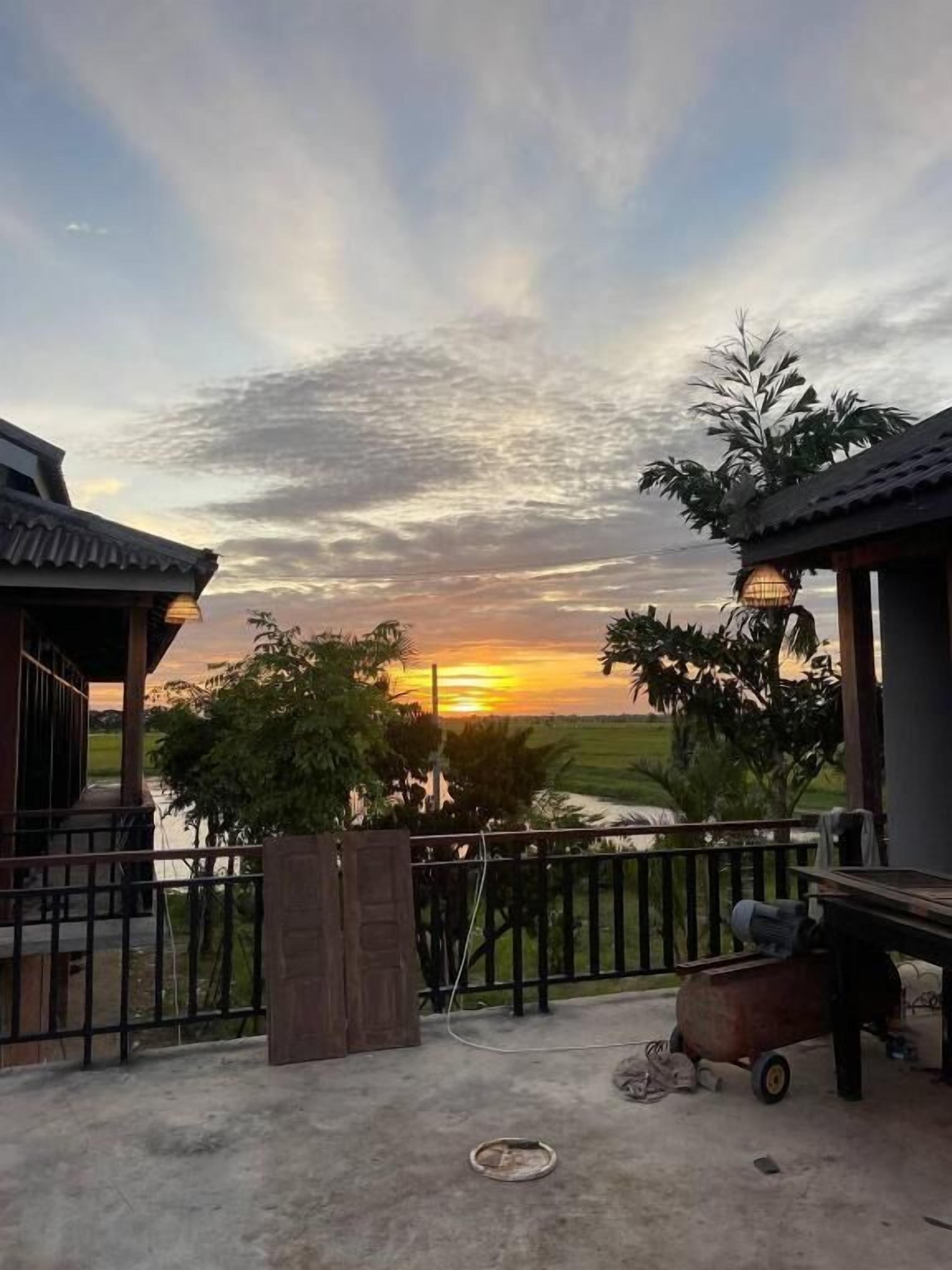 المنطقة المحيطة بالمنشأة