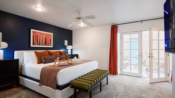 4 slaapkamers, een strijkplank/strijkijzer, reisbedje, gratis wifi