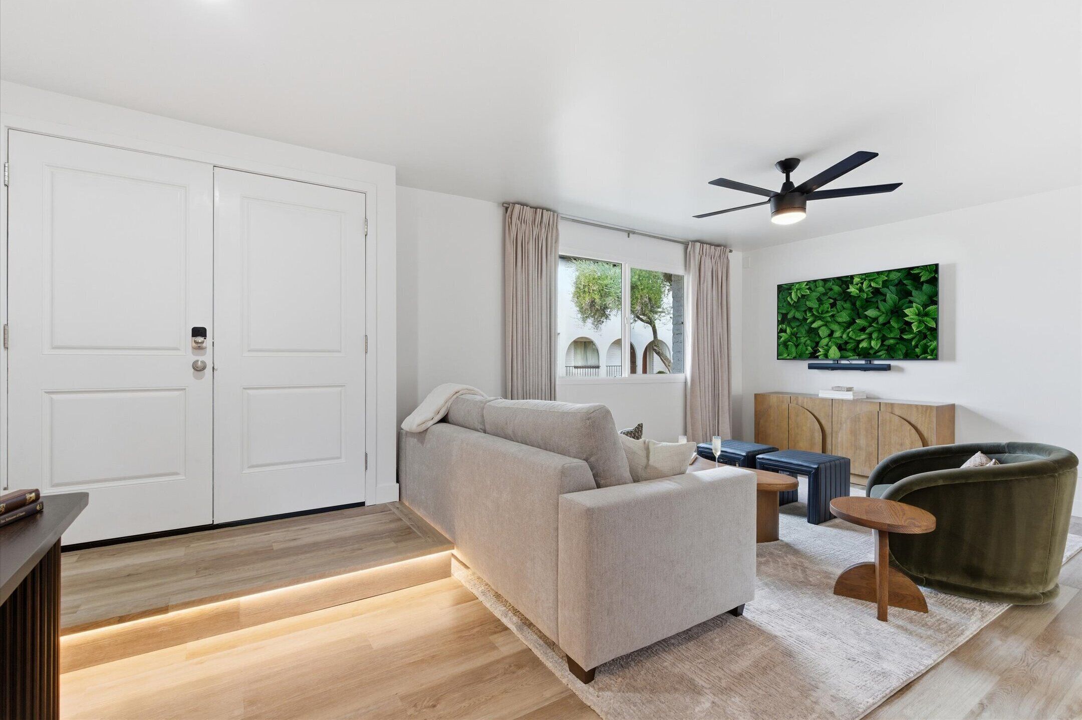 Älytelevisio, kirjoja