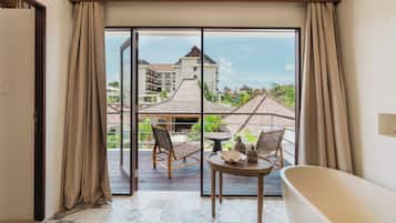 Villa Deluxe, 6 habitaciones, balcón, vistas a la piscina | Baño | Bidé