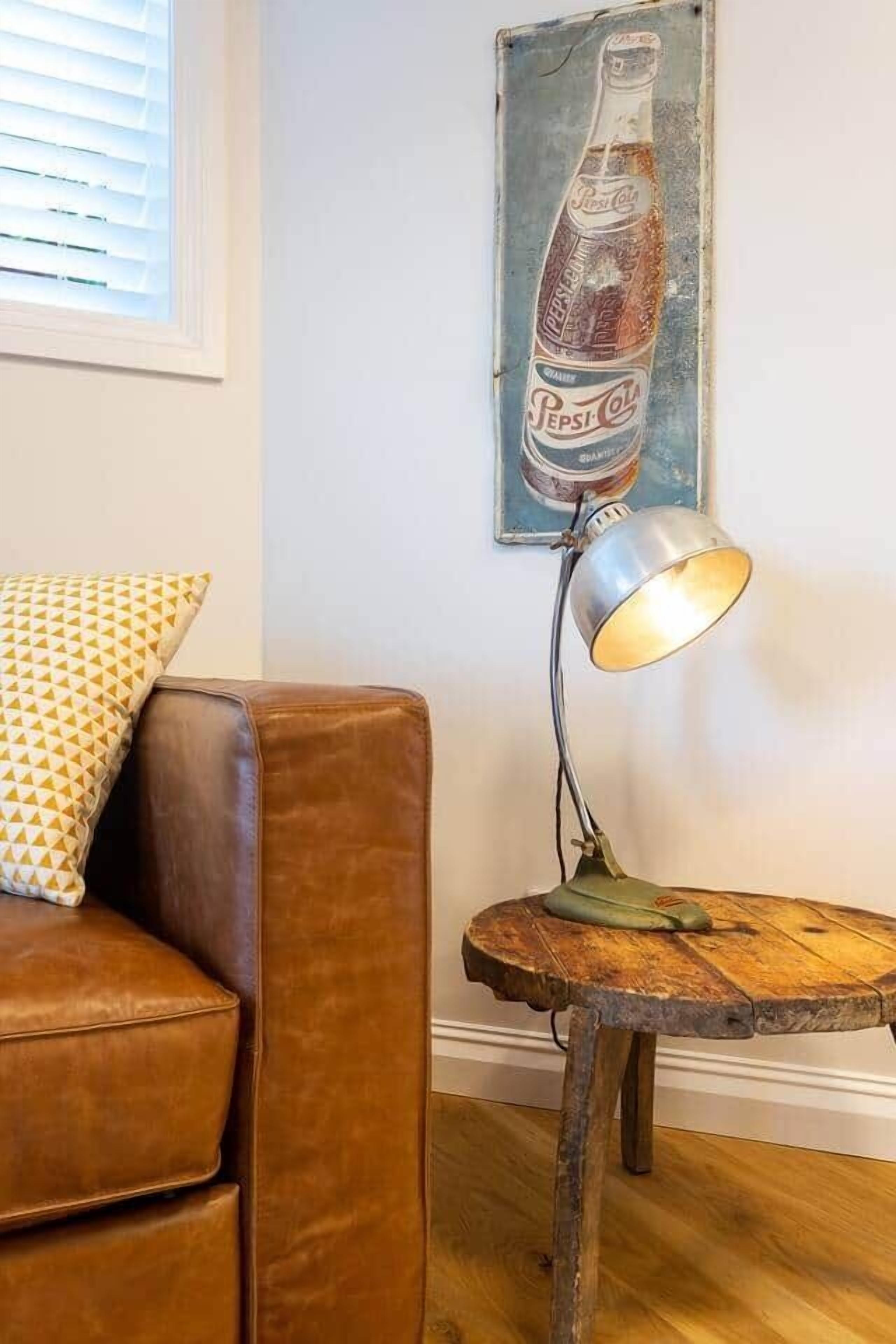 Stunning Self-contained With Garden - Auckland