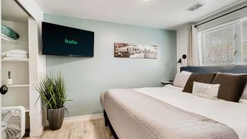 2 Schlafzimmer, Bügeleisen/Bügelbrett, Reisekinderbett, kostenloses WLAN