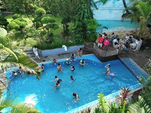 Alberca al aire libre