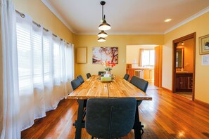 Deluxe Townhome, River View | Dining