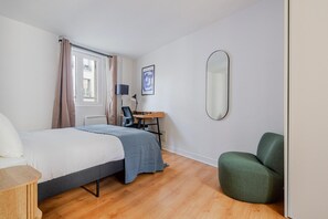 1 bedroom, iron/ironing board, WiFi, bed sheets - Blueground | Oberkampf, view, nr Parc des Buttes-Chaumont (Paris)