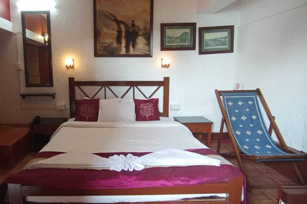 Standard Studio | Free WiFi