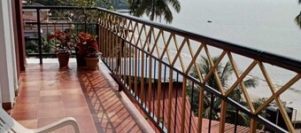 VILLA TIDINA AND THE COUNTRY HOUSE