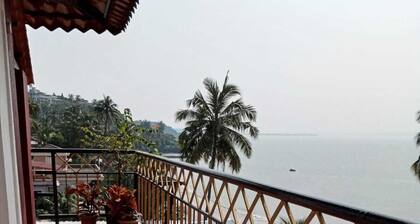 VILLA TIDINA AND THE COUNTRY HOUSE