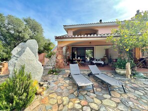 Terrace/patio - " Colori di Sardegna Belvedere " (Bari Sardo)