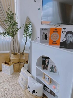 Dobbeltrom – deluxe, byutsikt | Innvendig