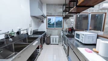 Basic House | Dapur peribadi