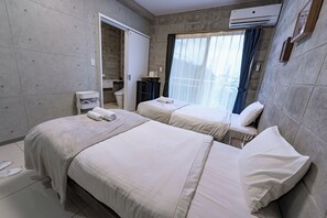 Basic House - Guesthouse Sora (Miyakojima)