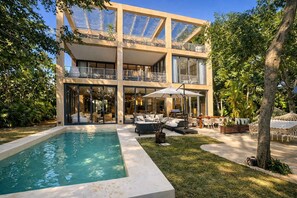 Pool - Luxury Villa in Corasol 4BR, Private Pool (Playa del Carmen)