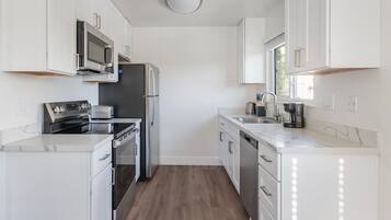 Fridge, microwave, oven, dishwasher