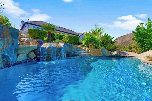 Grand 9BR Estate w/ Resort Pool & Outdoor Oasis