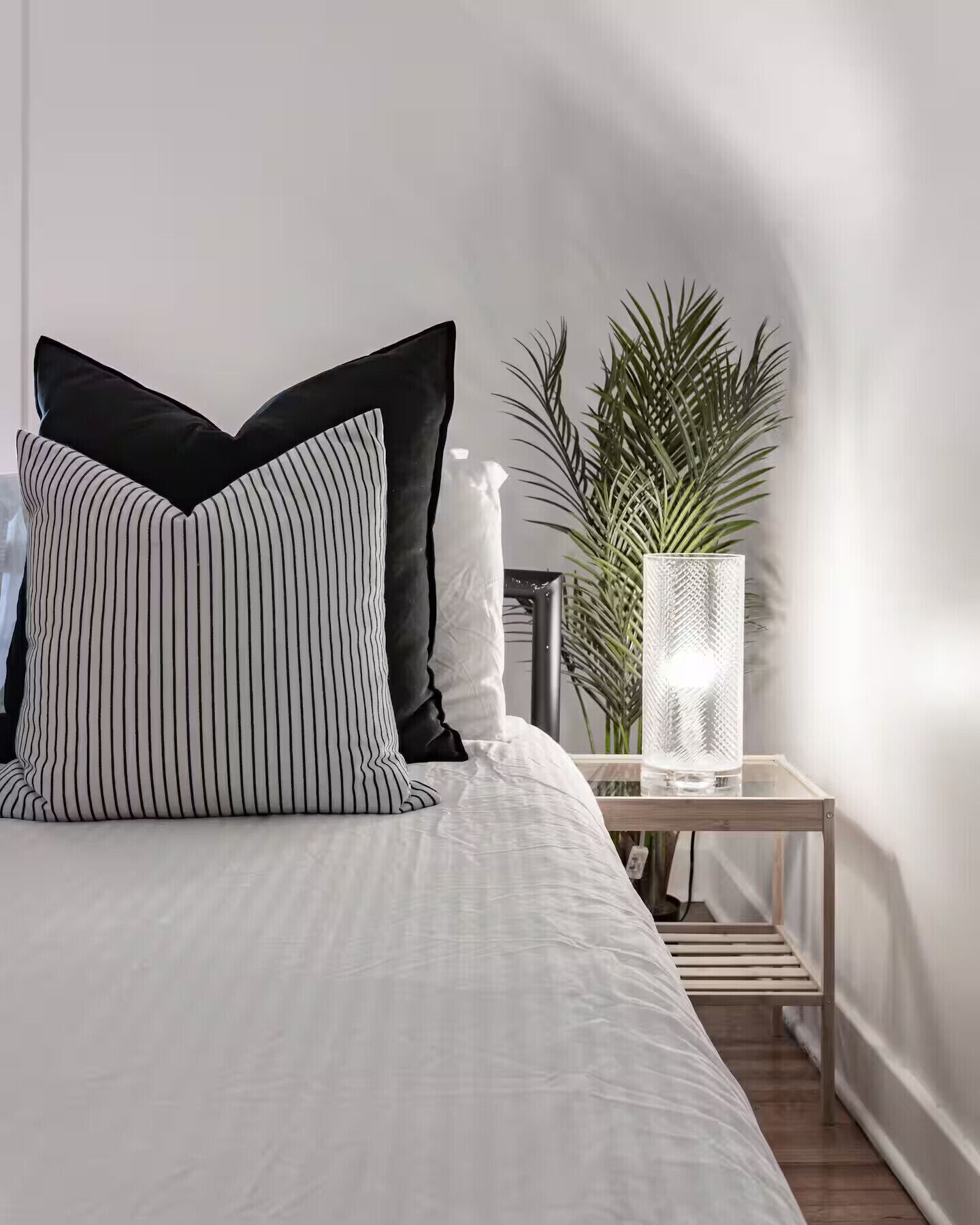 1 dormitorio, escritorio, tabla de planchar con plancha y wifi gratis