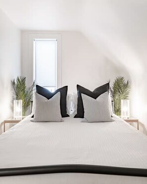 1 habitación, escritorio, tabla de planchar con plancha y wifi gratis 