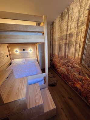 Iron/ironing board, WiFi - Nid des cimes " skis to feet (Valmeinier)
