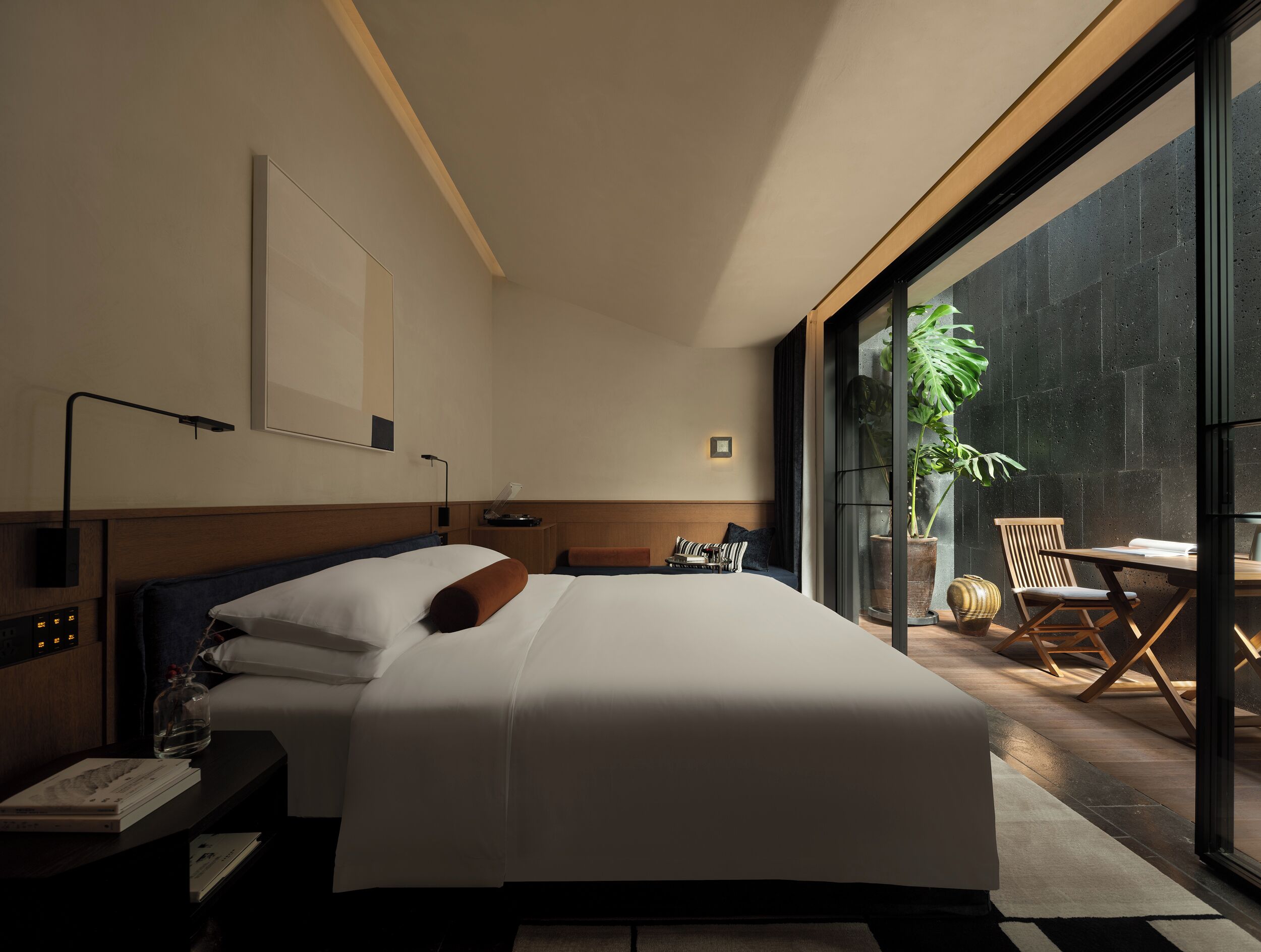 Luxury Double Room Single Use, 1 King Bed, Housekeeping, Courtyard View | Blackout drapes, soundproofing, iron/ironing board, free WiFi